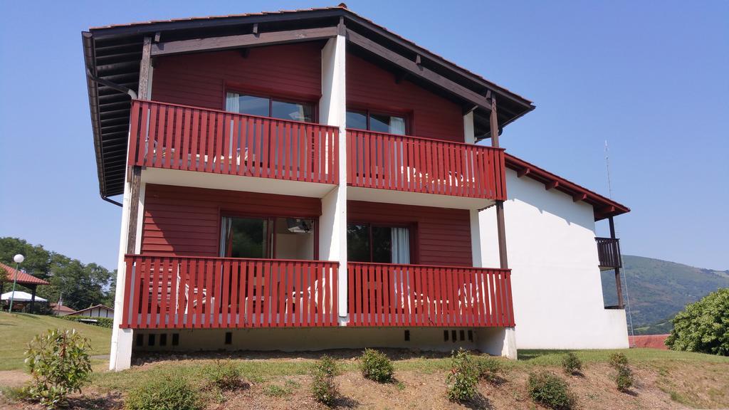 Vvf Pays Basque Saint-Etienne-De-Baigorry Hotell Exteriör bild