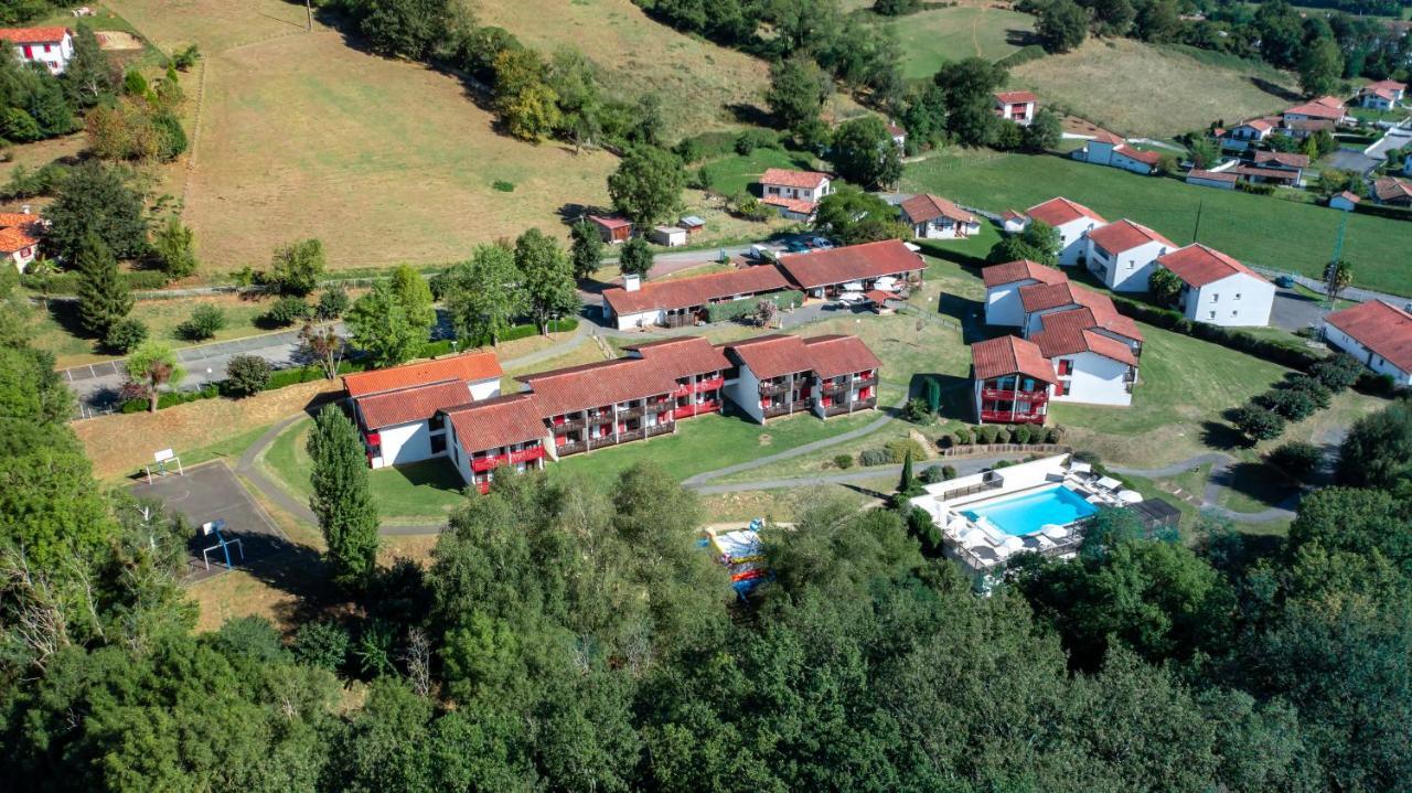 Vvf Pays Basque Saint-Etienne-De-Baigorry Hotell Exteriör bild
